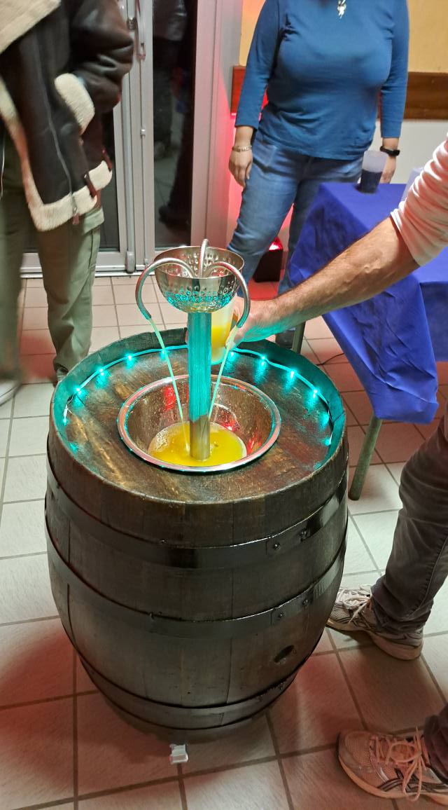 Fontaine a punch tonneau 3